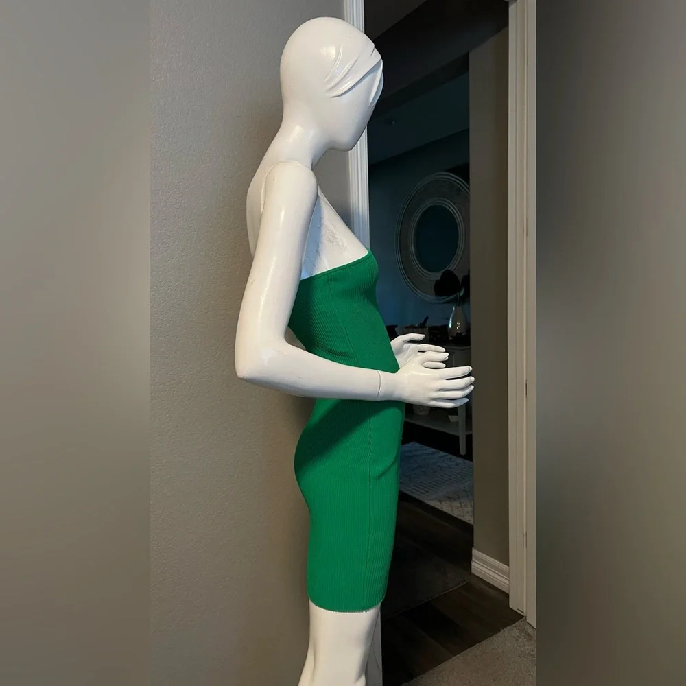 Babaton Vibrant Green One-Shoulder Dress size M - Picture 4 of 9
